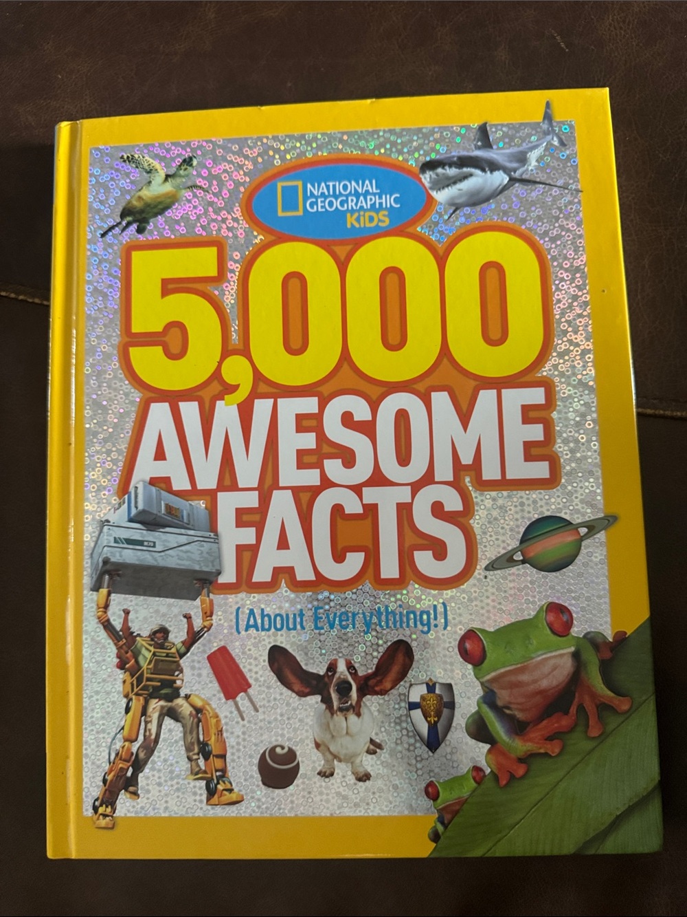 Hardcover Book - National Geographic Kids 5,000 Awesome Facts